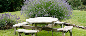 Garden furniture - Large Circular Picnic Table
