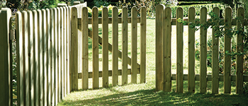 Garden Gates - Elite Round Top Picket and Gate