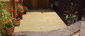 Top Tips For Small Garden Fencing