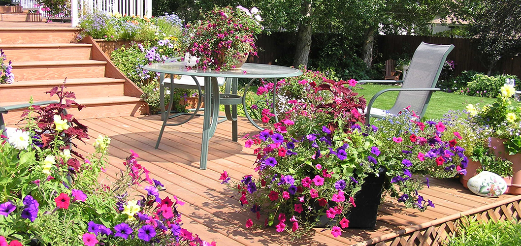 Decking with furniture and flowers